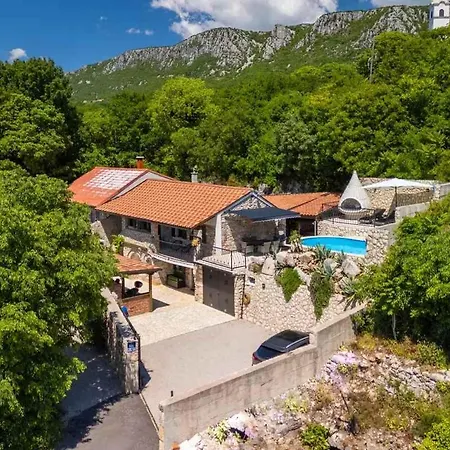 In 41902 Hébergement de vacances Bribir (Primorje-Gorski Kotar)